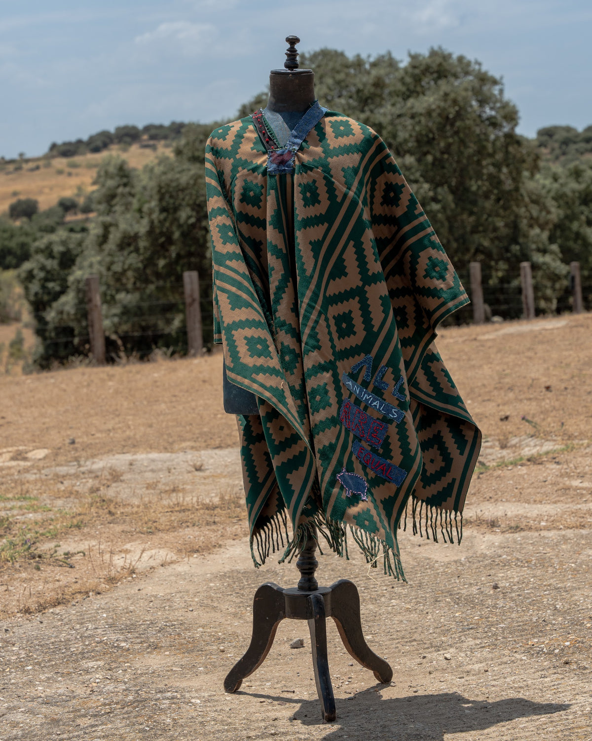 Poncho — Edition No. 21