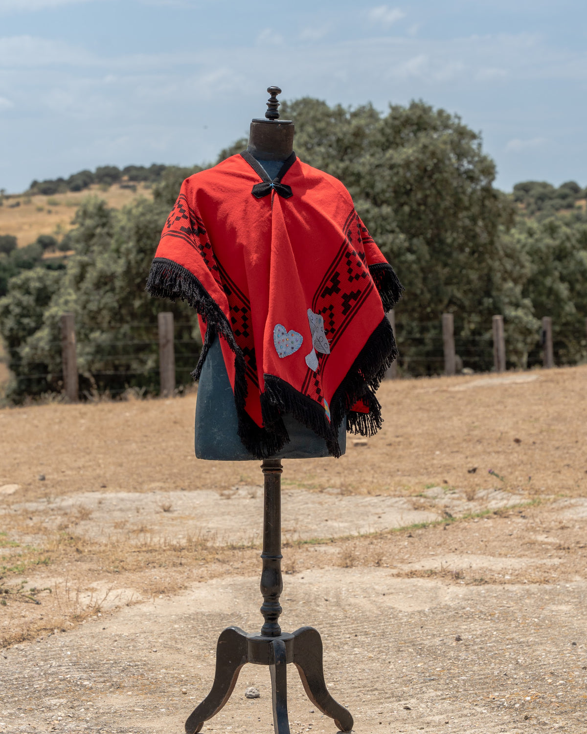 Kids Poncho — Kids Edition No. 01