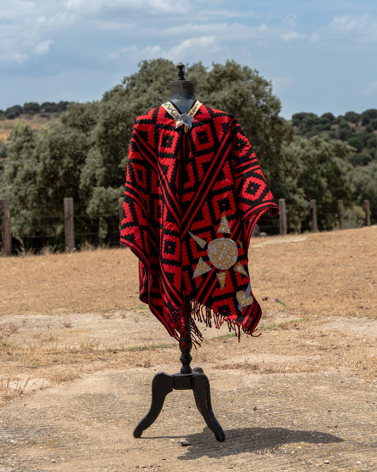Poncho — Edition No. 12