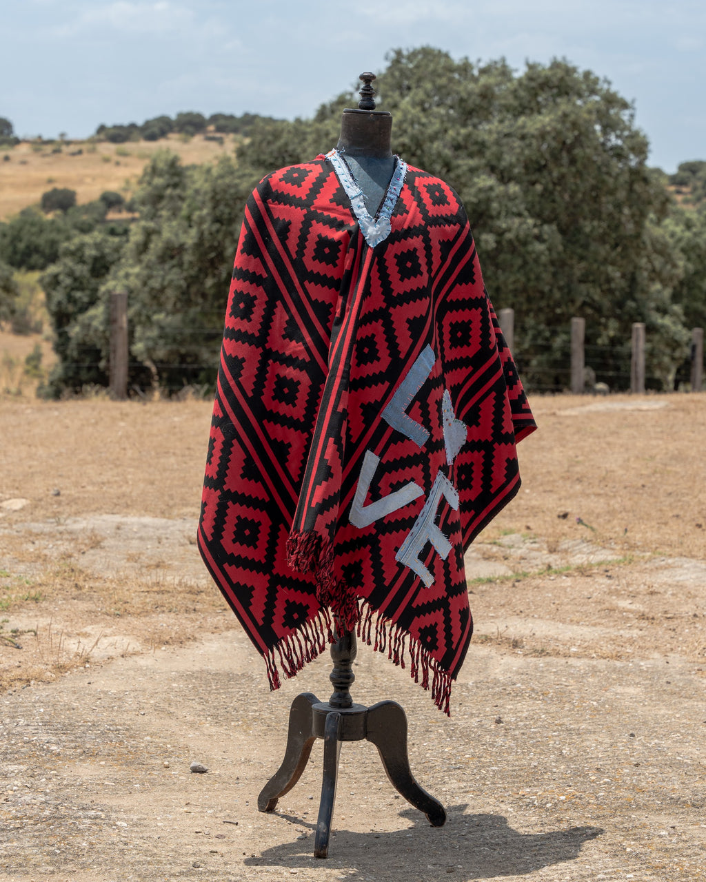 Poncho — Edition No. 18