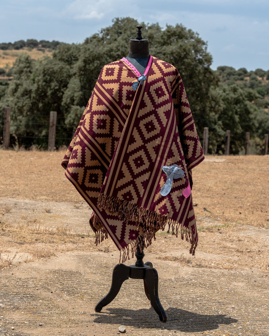 Poncho — Edition No. 08