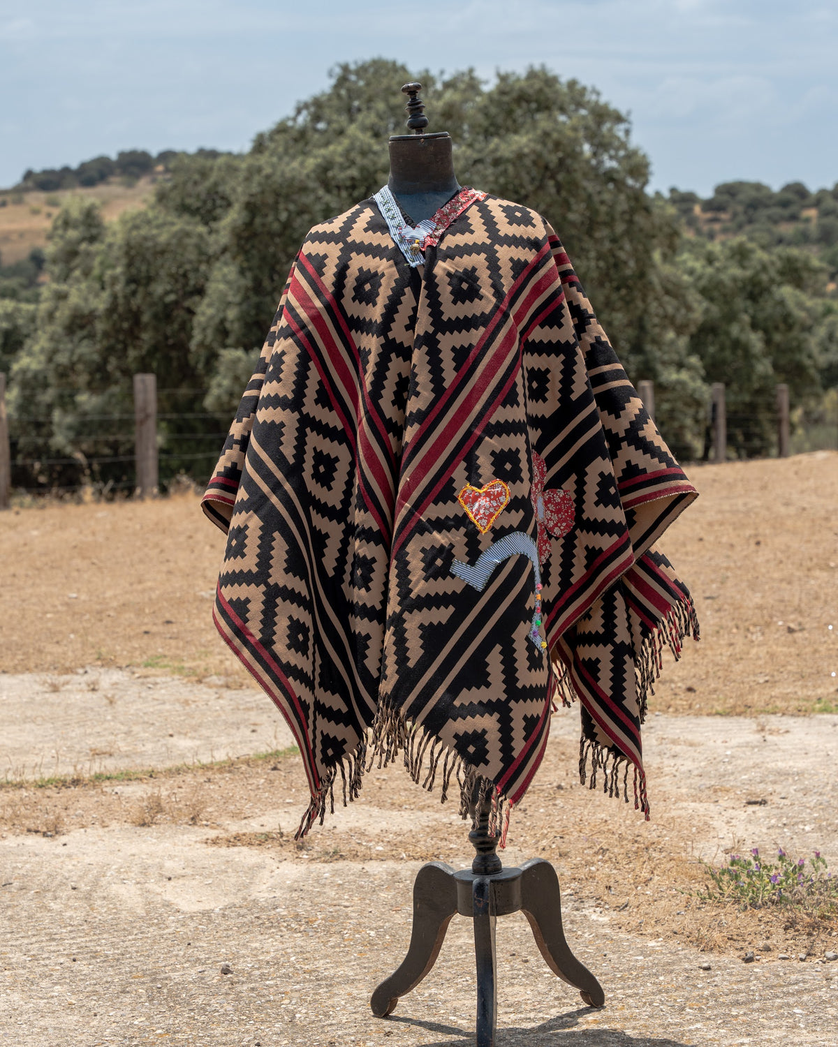 Poncho — Edition No. 23