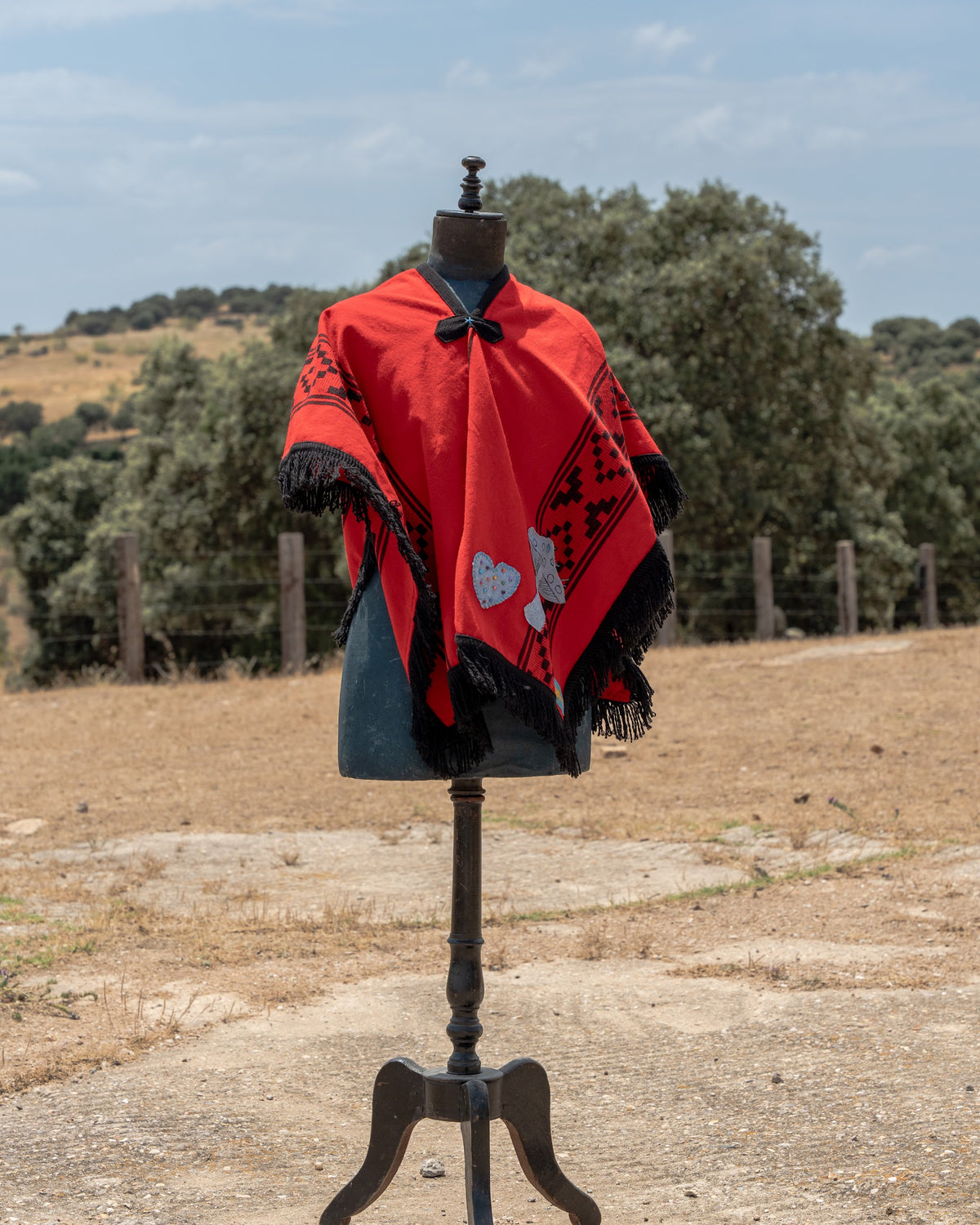 Kids Poncho — Kids Edition No. 01