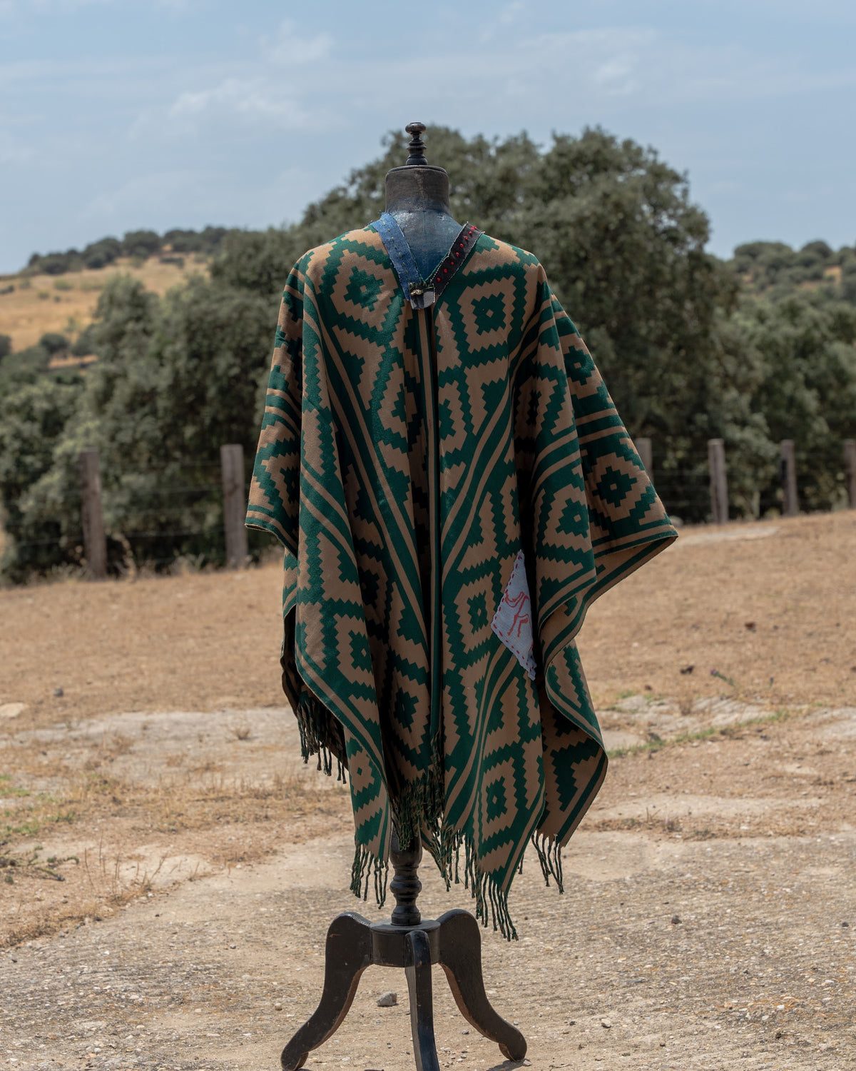 Poncho — Edition No. 21