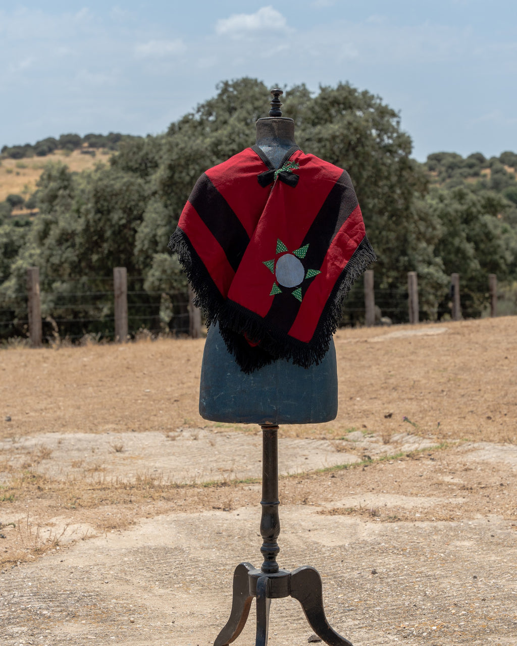 Kids Poncho — Kids Edition No. 02