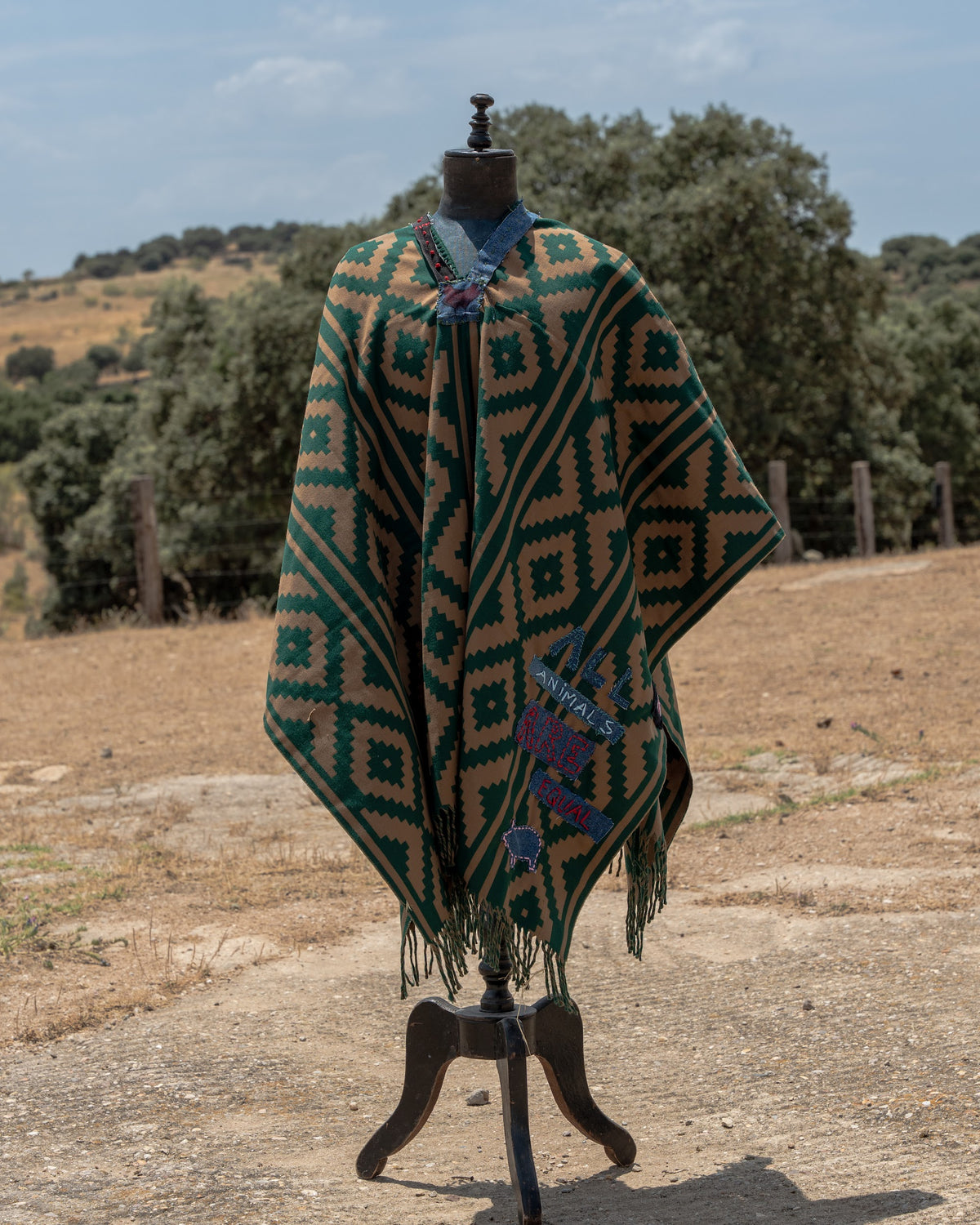 Poncho — Edition No. 21