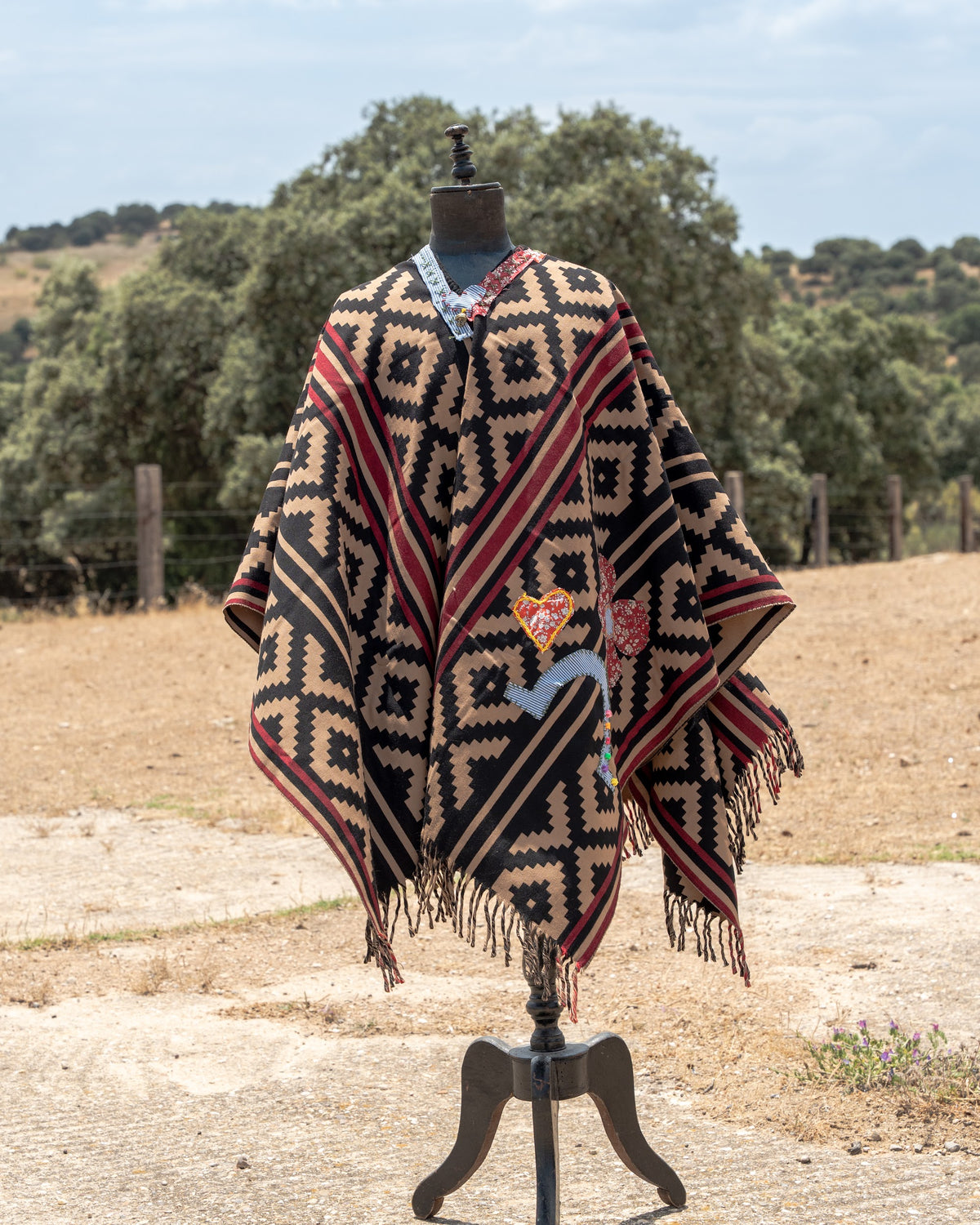 Poncho — Edition No. 23