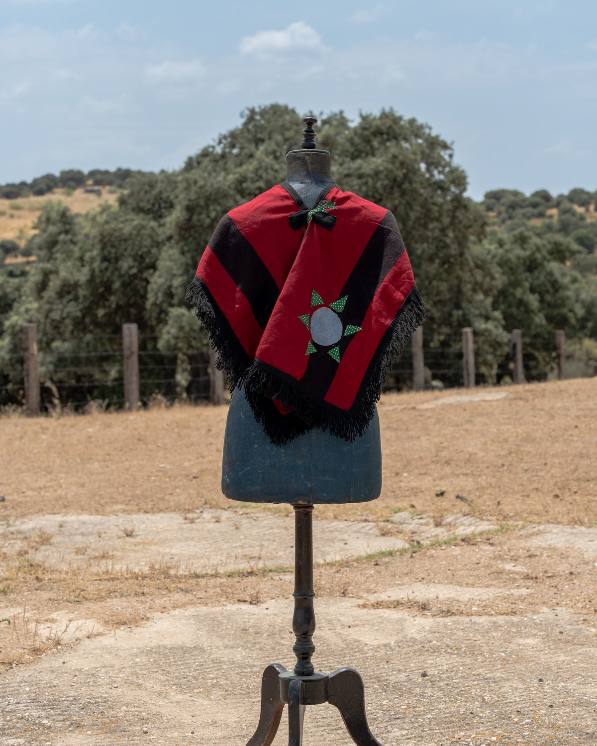Kids Poncho — Kids Edition No. 02