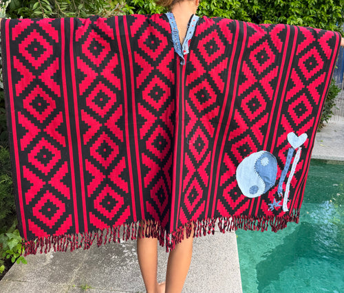 Poncho Pampa Red